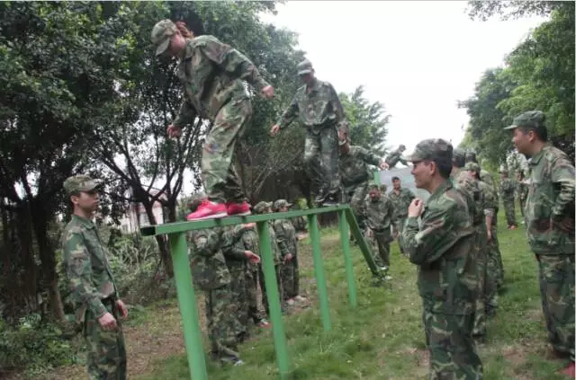 OMG 2016 Huangpu Military Academy Entwicklungstraining